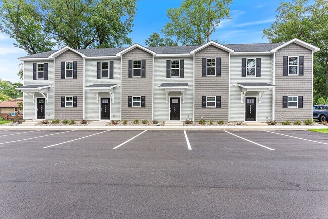 Foto del edificio - 1620 MacIntosh Drive, Unit 1620