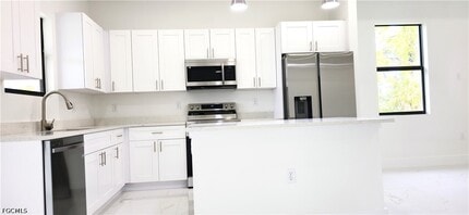 Building Photo - 13480 Drysdale Ave