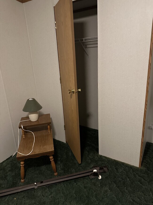 Building Photo - 103 Spa Rd