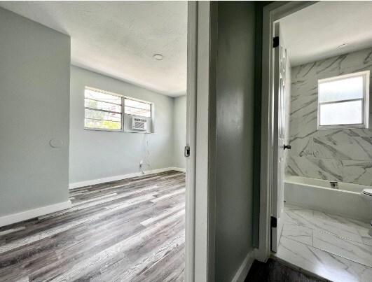 Foto del edificio - 833 NW 10th St