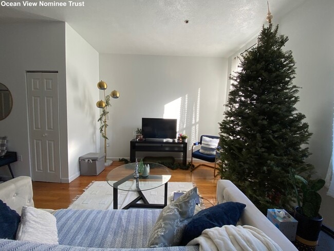 Foto del edificio - 240 Hanover St