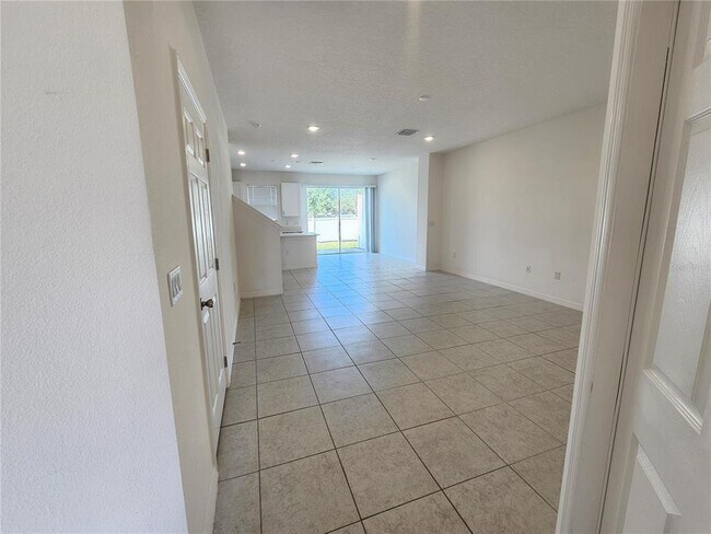 Foto del edificio - 1260 Wycliffe Wy