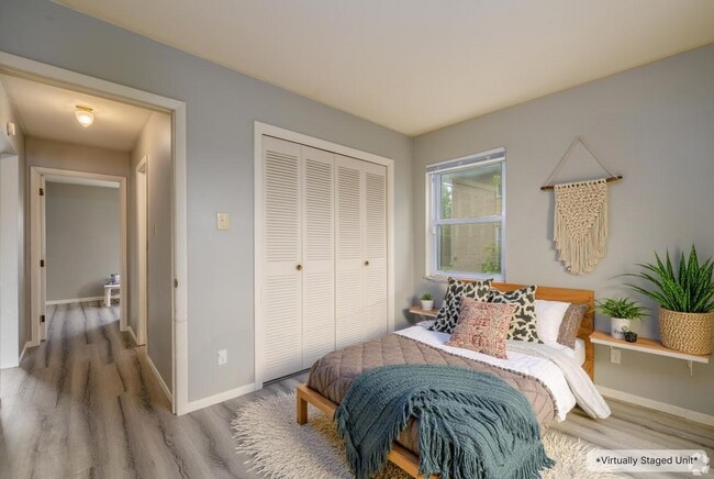 Foto del edificio - Come home to Park Forest today!