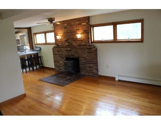 Building Photo - 13 Pollyanna Ln