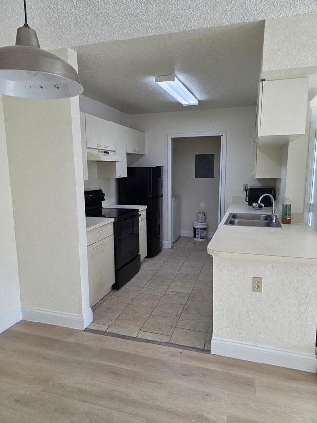 Photo - 2550 N Alafaya Trail Townhome