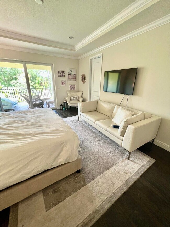 Foto del edificio - 15632 Italian Cypress Wy