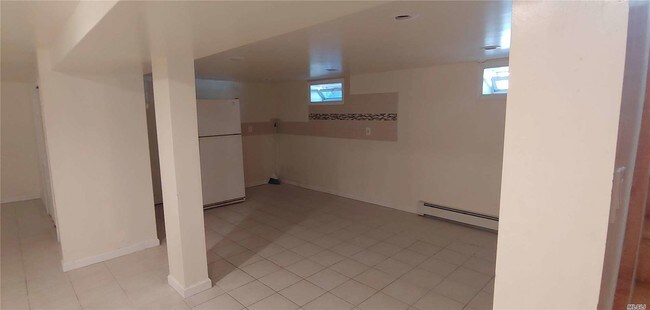Foto del edificio - 81-35 255th St
