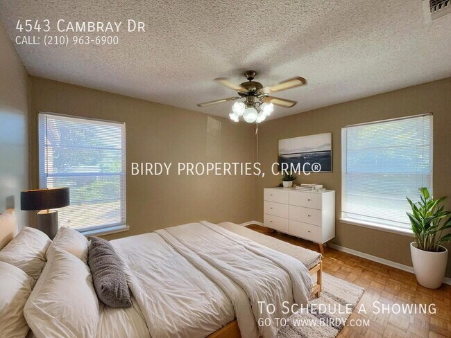 Foto del edificio - 4543 Cambray Dr