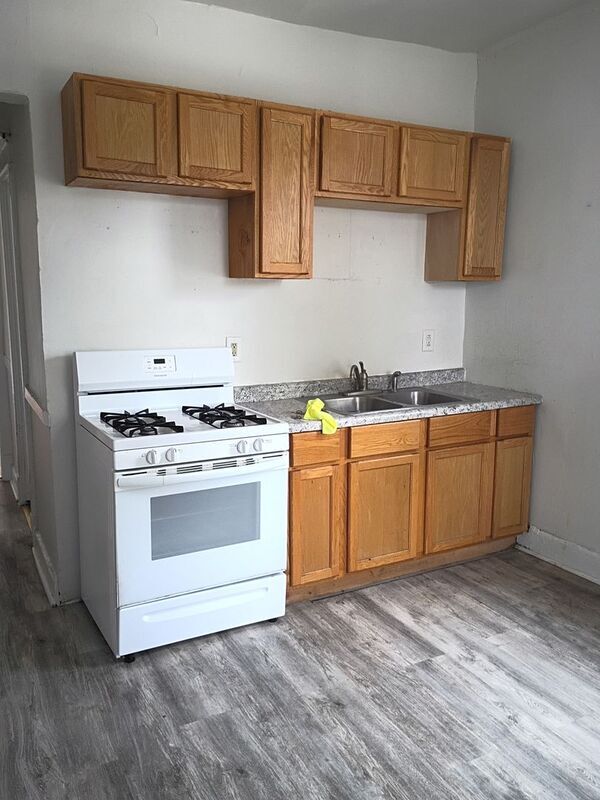 Photo - 1109 N. California Apartment