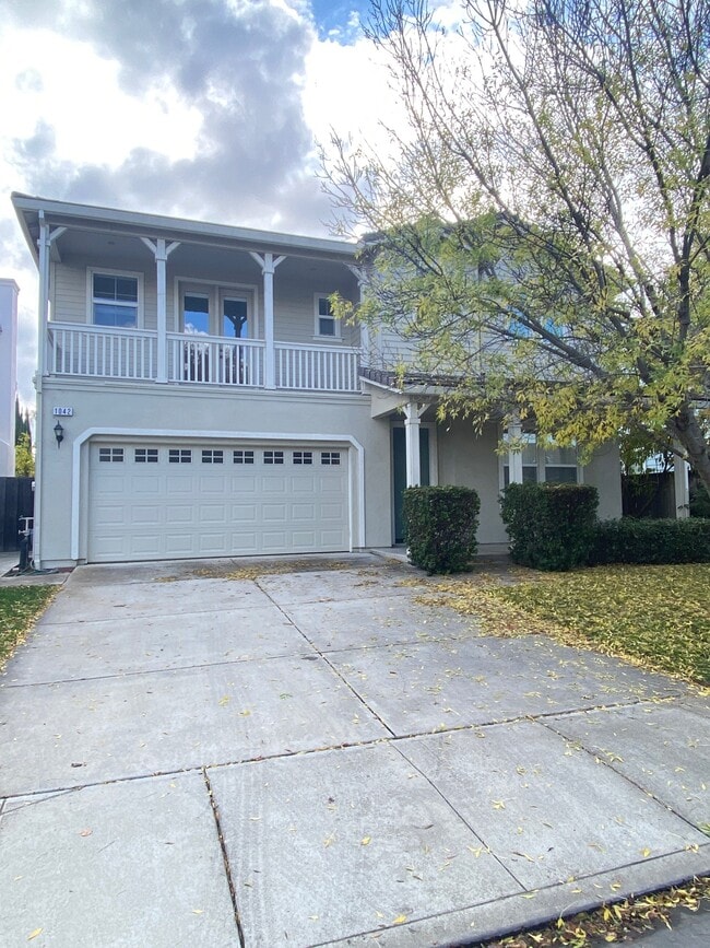 Foto del edificio - 1042 Tulloch Dr