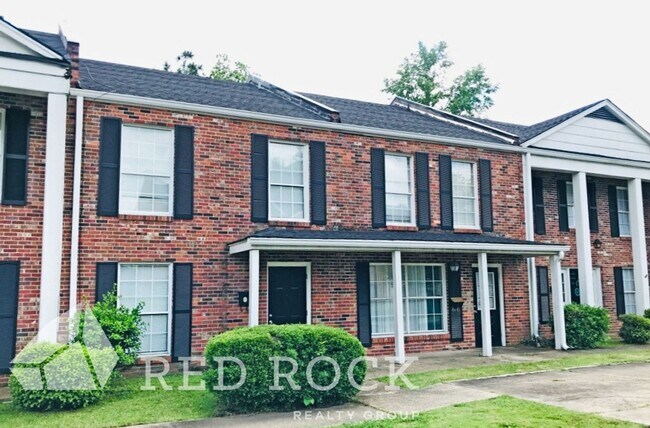 Foto del edificio - Canterbury Townhouses- Columbus, MS