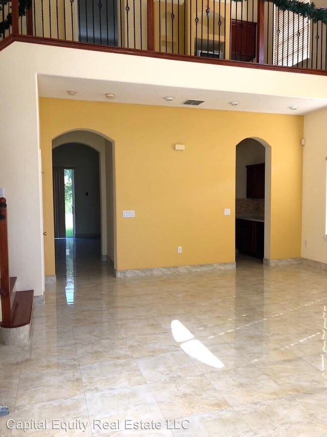 Foto del edificio - 2226 Windcrest Lake Cir
