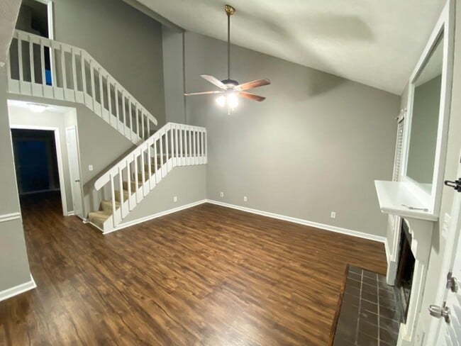 Building Photo - 1533 Planters Ridge Ln