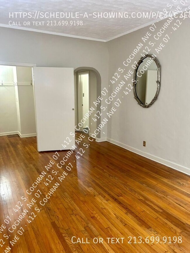 Building Photo - NO SECURITY DEPOSIT- Large Charming 1Bed A...