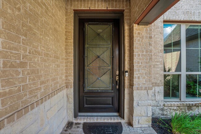 Building Photo - 28216 Beckwood Dr
