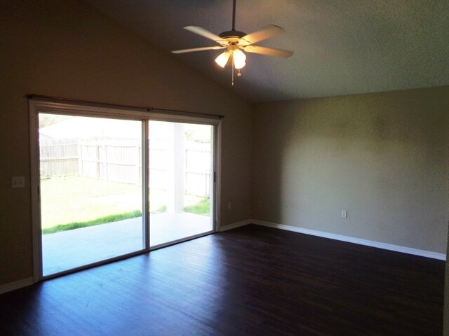 Building Photo - 27501 Sky Lake Cir