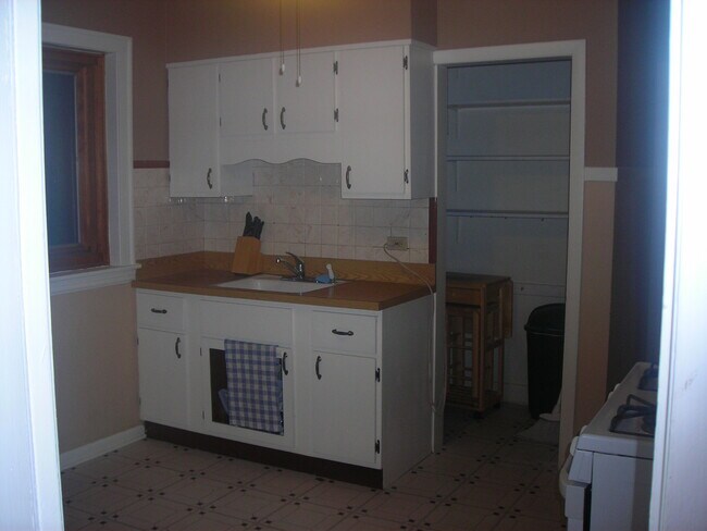 Kitchen (floors have been updated) - 8710 Saint Louis Ave