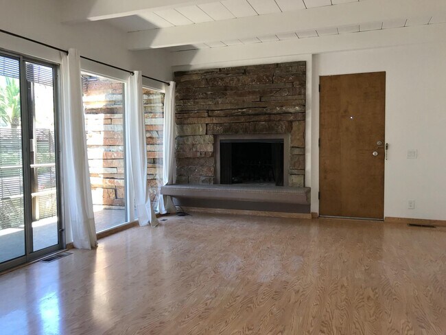 Fireplace - 630 Hamilton Ave