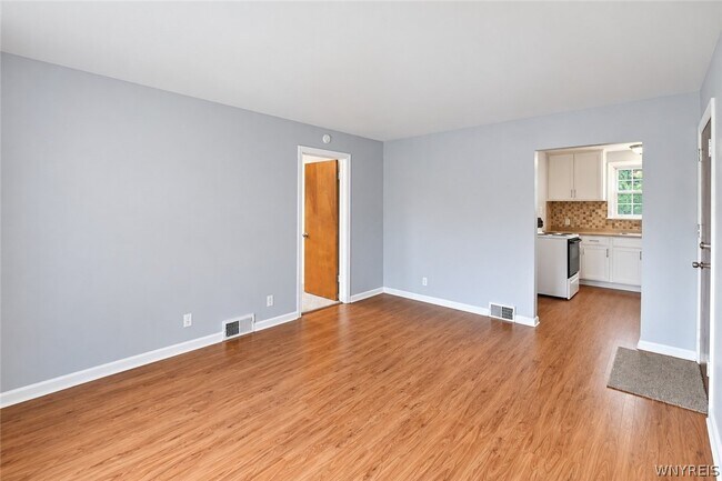 Foto del edificio - 1455 Sheridan Dr