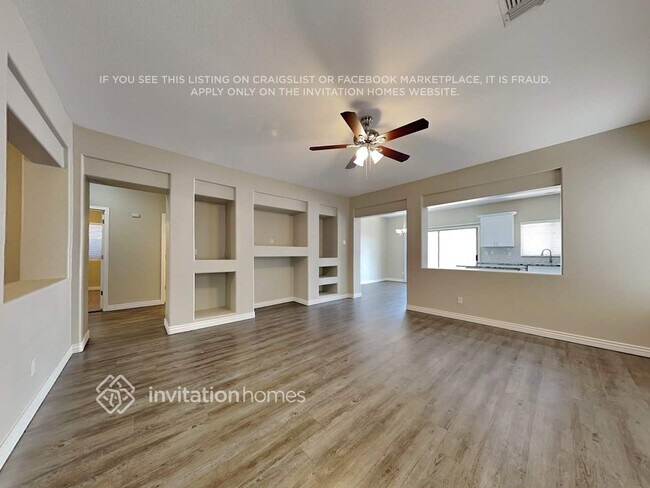 Foto del edificio - 12938 W Clarendon Ave