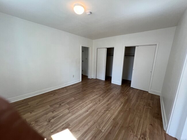 Building Photo - 663 Naugatuck Ave