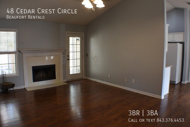 Foto del edificio - 48 Cedar Crest Circle