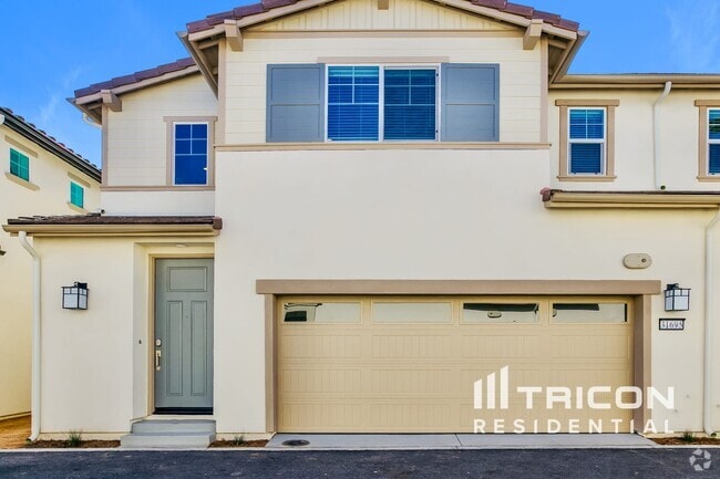 Building Photo - 31695 Willowood Way