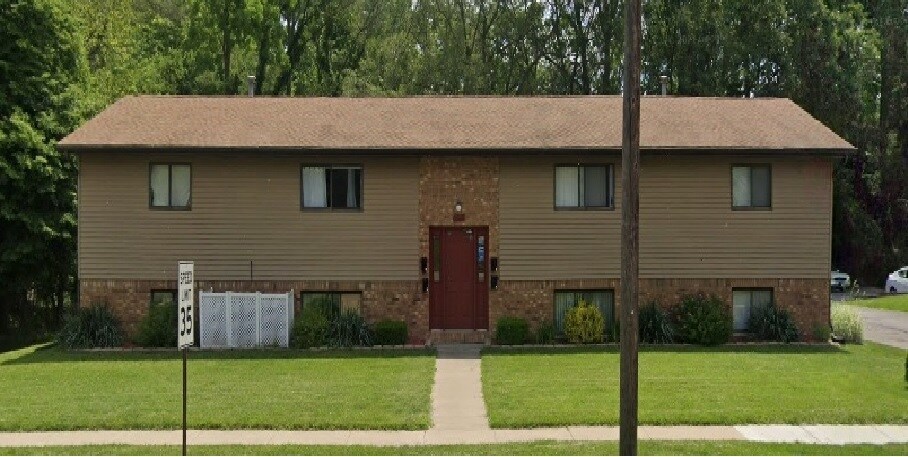 Primary Photo - 500 N Evans St