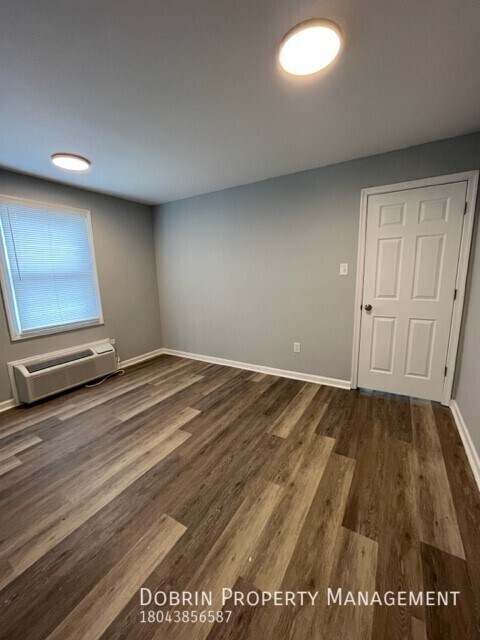 Foto del edificio - 1721 Blair St