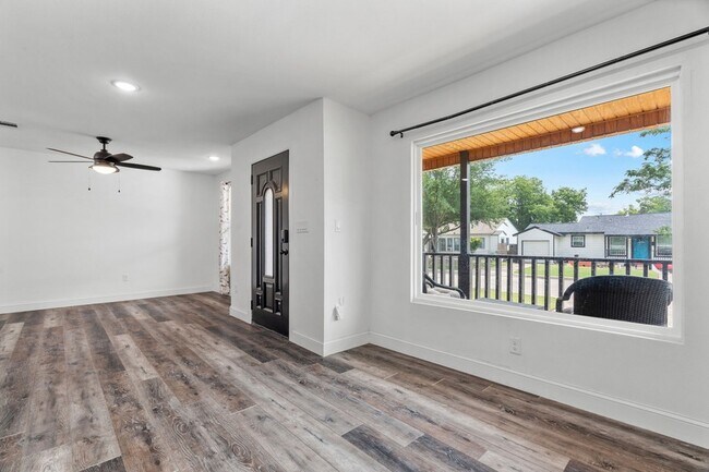 Foto del edificio - 4136 Lisbon St