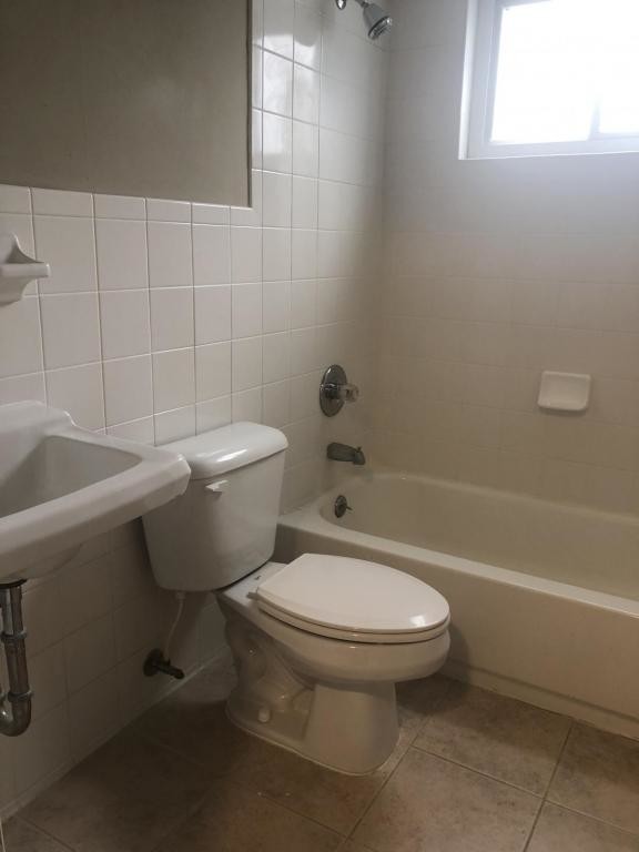 Building Photo - 4505 Forest Trail #8 Cincinnati, Ohio 45244