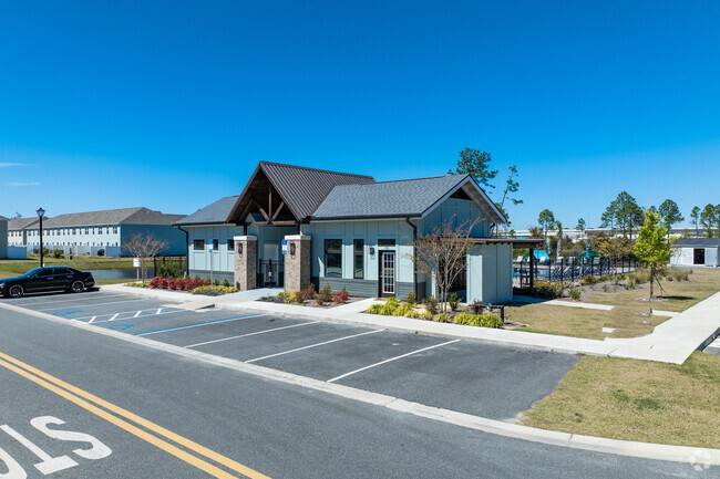 Clubhouse - Covey Homes Grand Lagoon