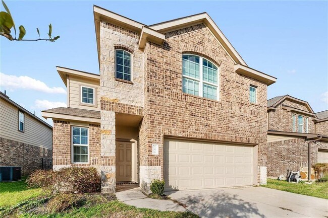 Building Photo - 24826 Puccini Pl