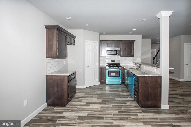 Foto del edificio - 519 Elm St