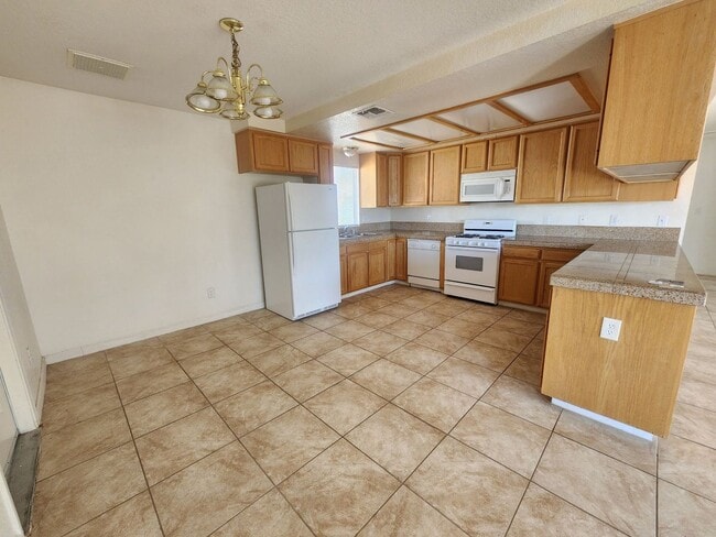 Foto del edificio - Beautiful 2 Bedroom Home