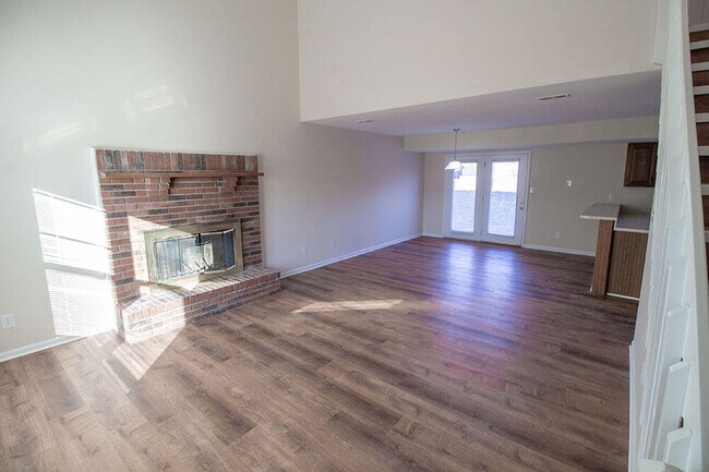 Foto del edificio - 3608 Hermitage Rd