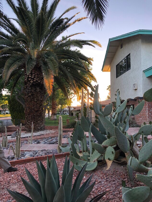 Foto principal - 1516 Elizabeth Ave
