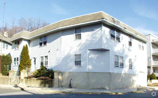 Primary Photo - 10 Orchard St