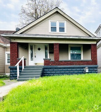 Building Photo - 2338 Grand Ave