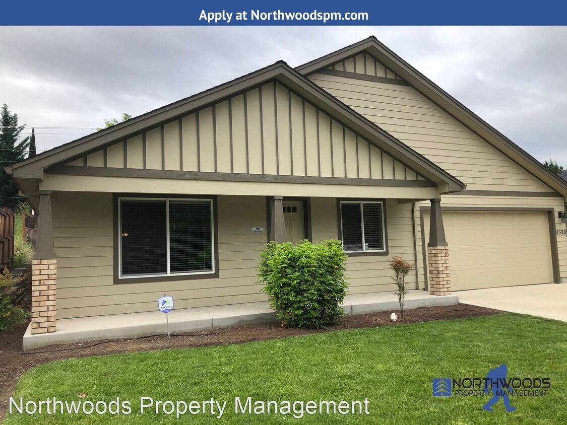 Foto principal - 4 br, 2 bath House - 4388 Wolf Run