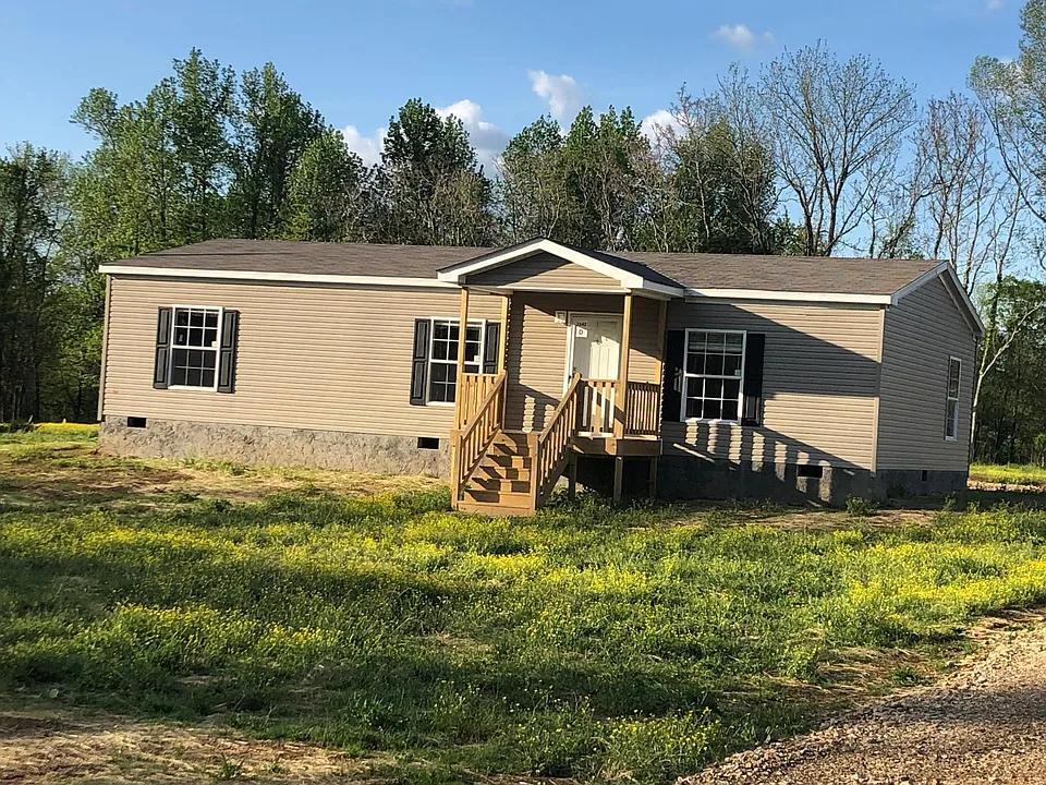 Primary Photo - 104 Cattle Dr