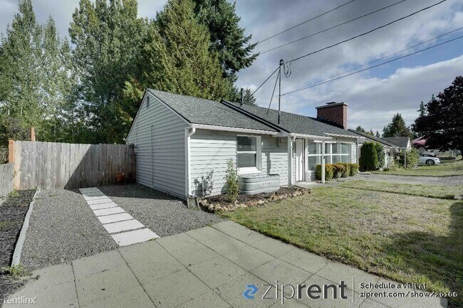 Building Photo - 3 br, 1 bath House - 23407 Hedlund Avenue,...