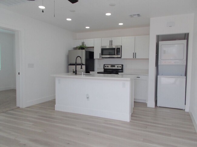 Foto del edificio - 532 N 9th St
