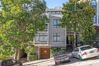 Building Photo - 1268 Lombard St