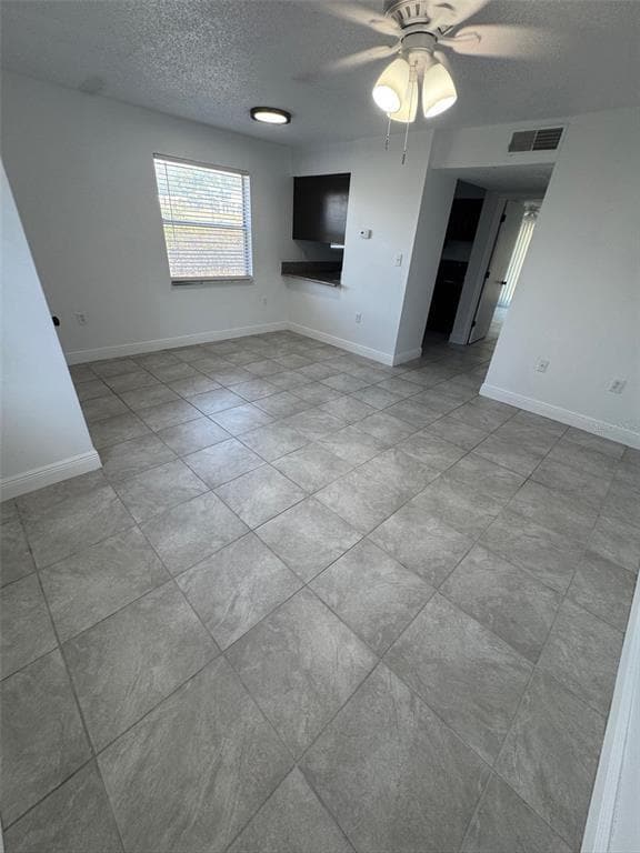Building Photo - 1195 Bentley Rd