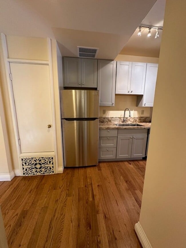 Building Photo - Live where you work! Mixed commercial use with amazing Rustic Remodeled living quarters!