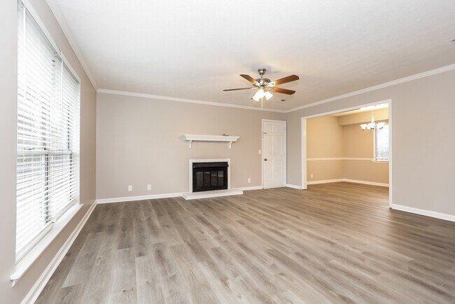 Foto del edificio - Spacious 3 Bedroom Ranch with One-Car Garage