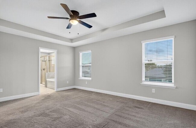Foto del edificio - 411 Narrowleaf Dr