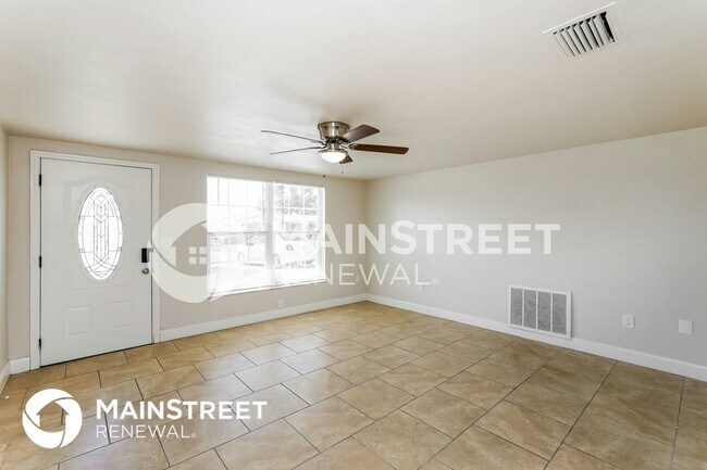 Foto del edificio - 7625 Ilex Dr