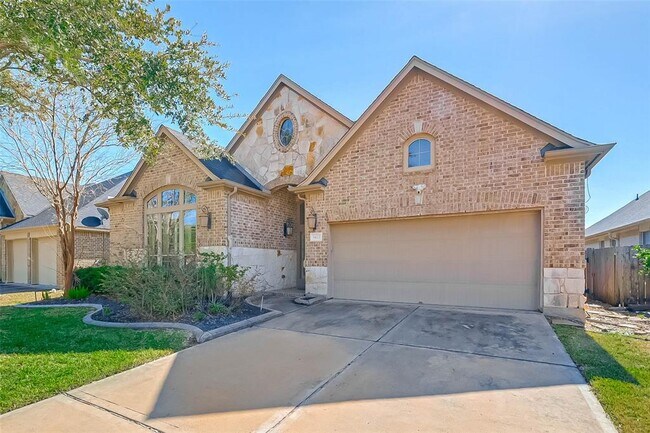 Foto del edificio - 5422 Linden Rose Ln